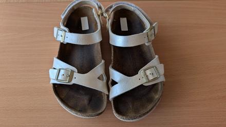 Birkenstock sandále, 32
