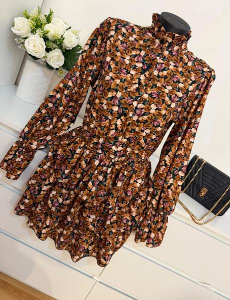 Kvetinové šaty italian style volánové romantické, s