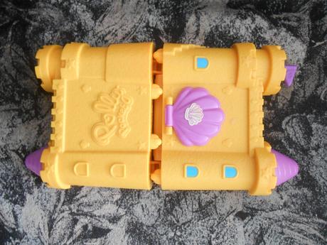 Mattel poly pocket hrad z piesku,