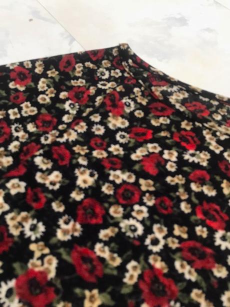 Romantické kvetinkové tričko, xs