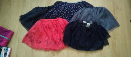 Balík dievča jar leto jeseň 122/128 viac ako 60 ks, 122–134