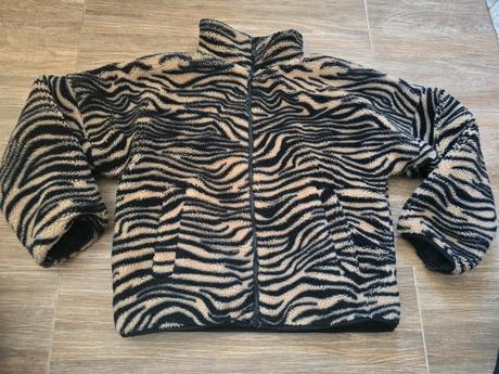 Mikinová bunda č.152, zara,152