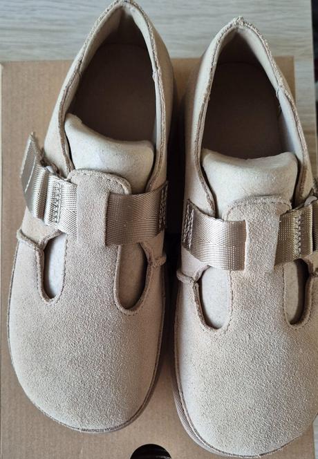 Ugg, ugg,37