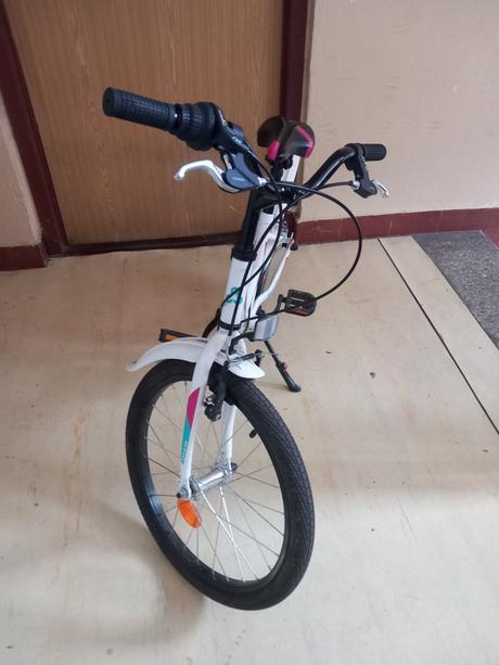 Dievčenský bicykel, ctm,20