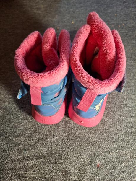 Topanky na zimu, adidas,31