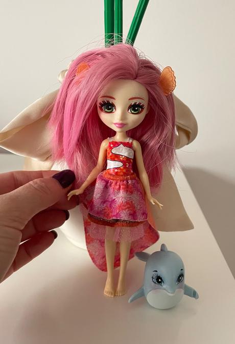 Enchantimals babika a delfin, 