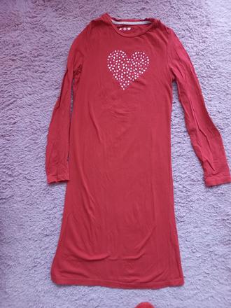 Nočná košeľa, 146