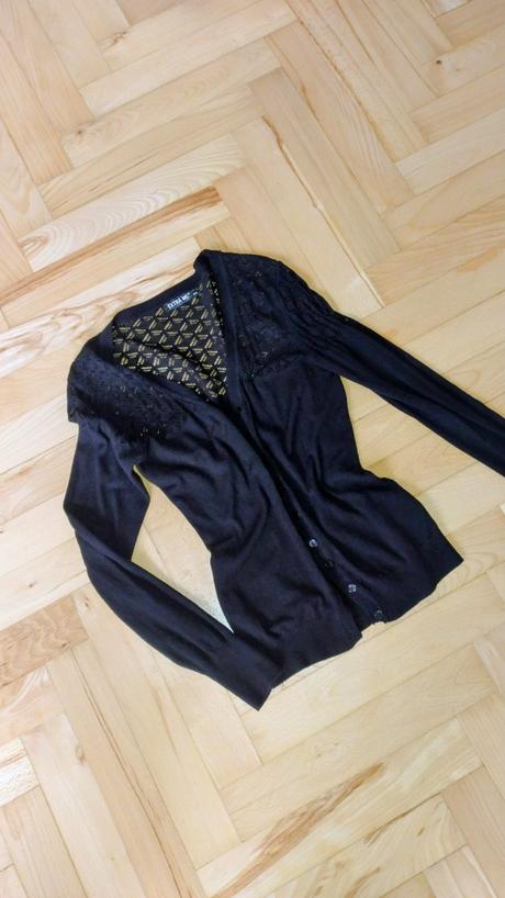 Elegantny cierny sveter, extra-me,xs