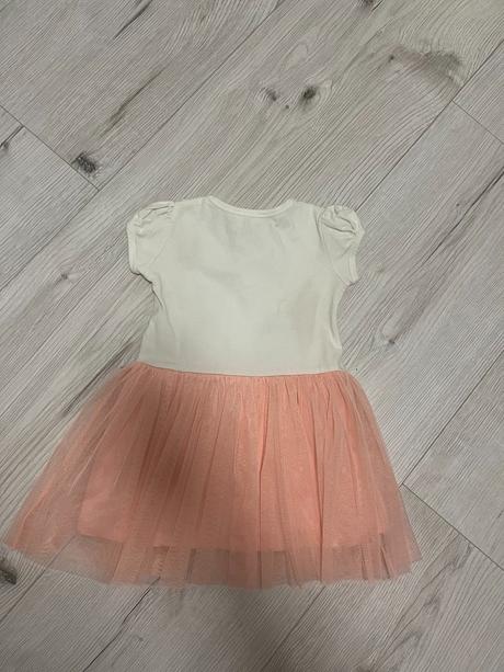 Bielo-ružové šaty s jednorožcom, 98