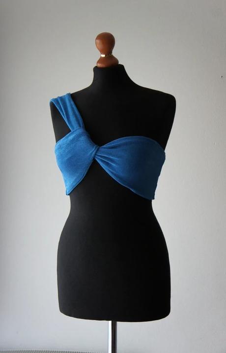 Letný asymetrický bandeau top zn.shein, xs