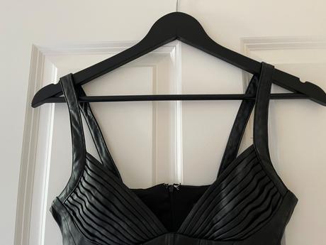 Čierny korzetový koženkový crop top, amisu, xs/34, amisu,xs