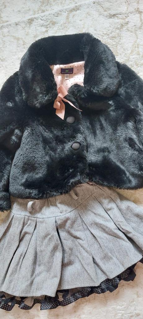 Elegantný kabátik, sergent major,104