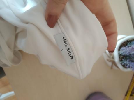 Karen millen - biely crop top, s
