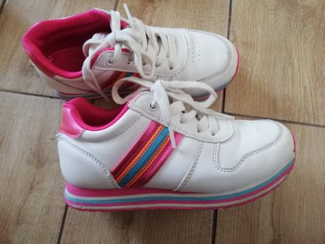 Botasy nelli blu, nelli blu,32