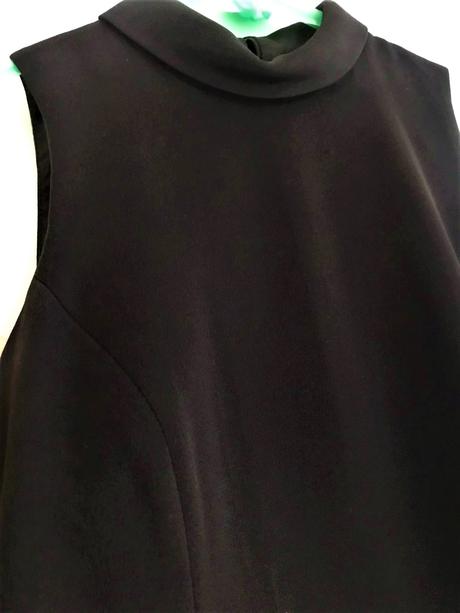 Spoločenské šaty, 38