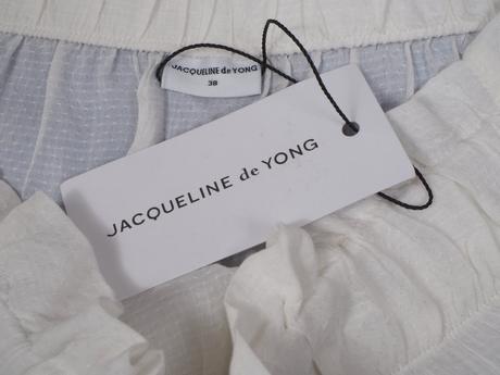 Kvalitná biela blúzka jackqueline de yong, 38
