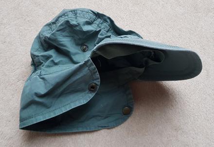 Čiapka s uv proti slnku, sterntaler,74