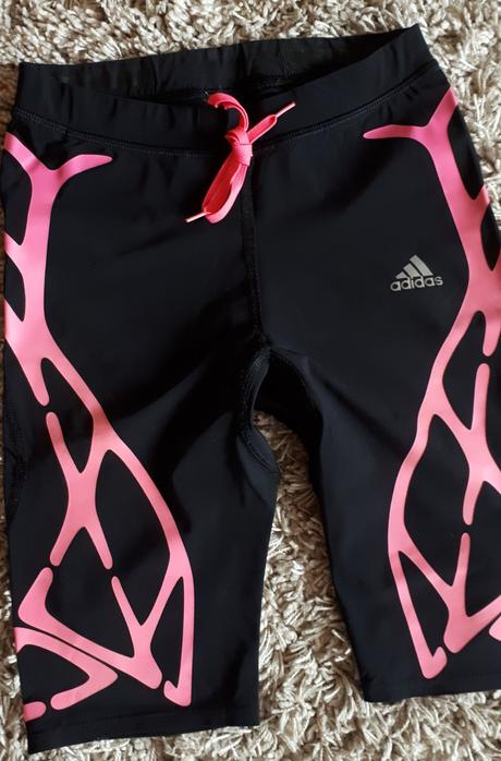 Kratasy adidas tech fit vel 34/36, xs