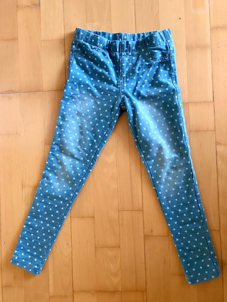 Jeggins 122, 122