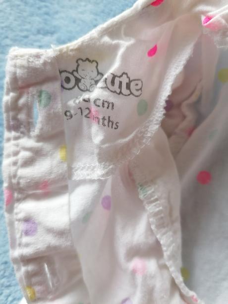 Bodkované opalovacky, 80