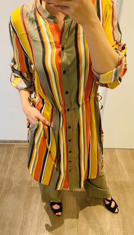 Makyta pasikave šaty / kosela, 46