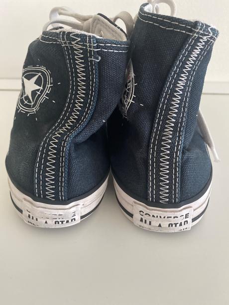 Cierne conversky, converse,38
