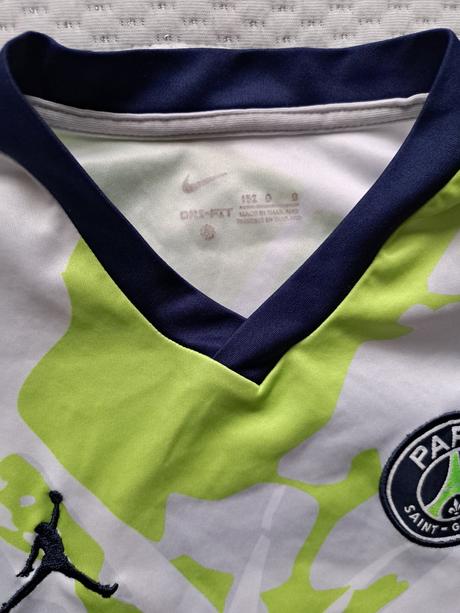 Futbalový dres paris, nike,152