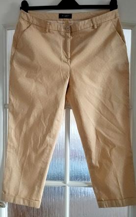 Bodkované 3/4 nohavice, xl