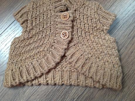 Pletené bolerko, benetton,86