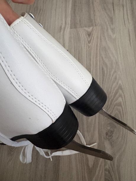 Korčule na ľad crowned, crowned,29