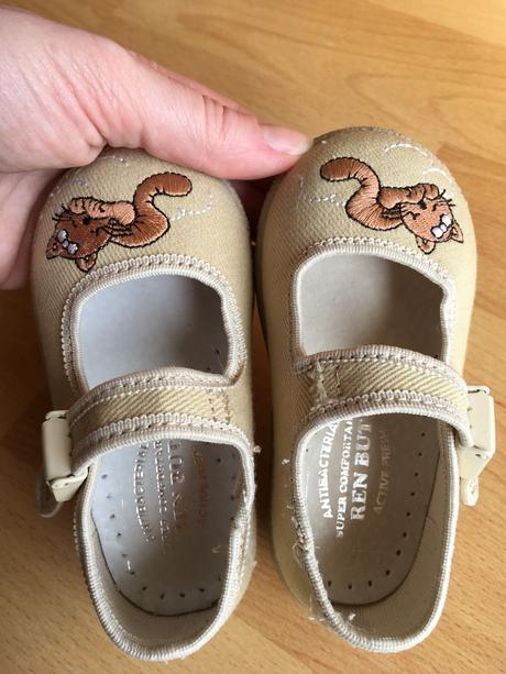 Sandalky - renbut, ren but,19