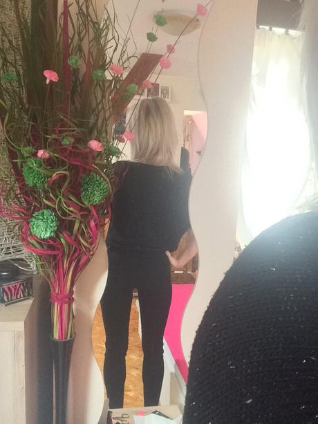 Ciernozlatý svetrik, s