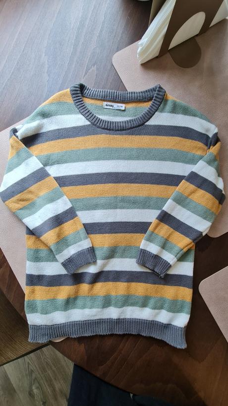 Svetrik 122, sinsay,122