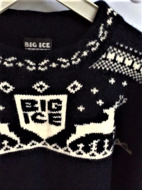 Alpský  vlnený teplý pulóver, l