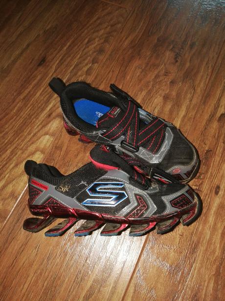 Botasky, skechers,30