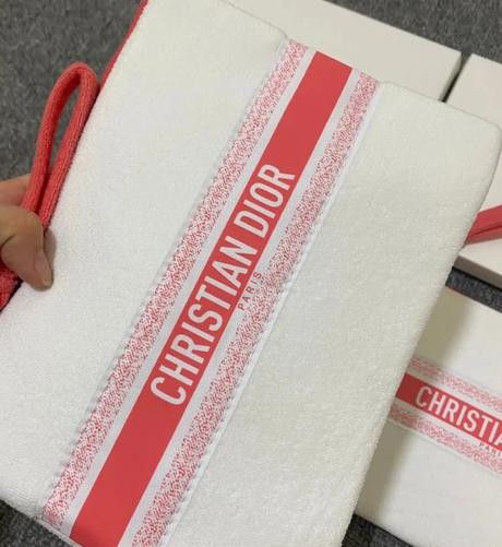 Kozmeticka taska dior, 