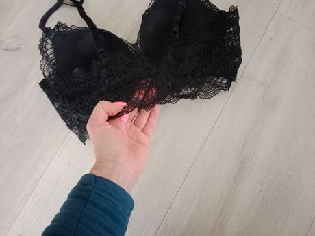 Nádherná čipkovaná podprsenka v. 70a, super stav, h&m,70a