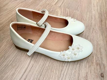 Balerínky, slávnostne topánky v top stave, humanic,34