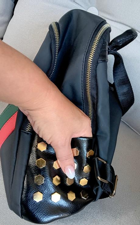 Menší dámsky ruksak, 