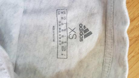 Šedé tričko adidas v. xs, adidas,xs