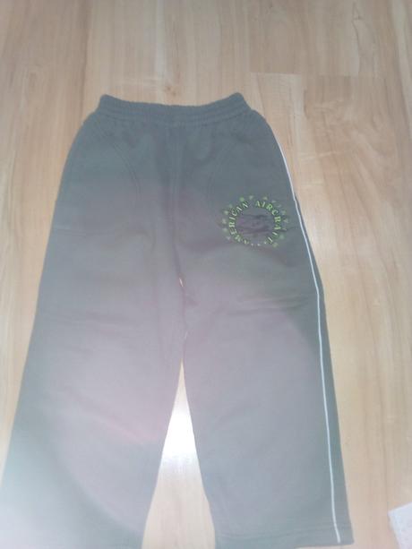 Tepláková súprava, 98