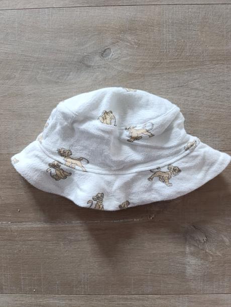 Klobúk leví kráľ, disney,86