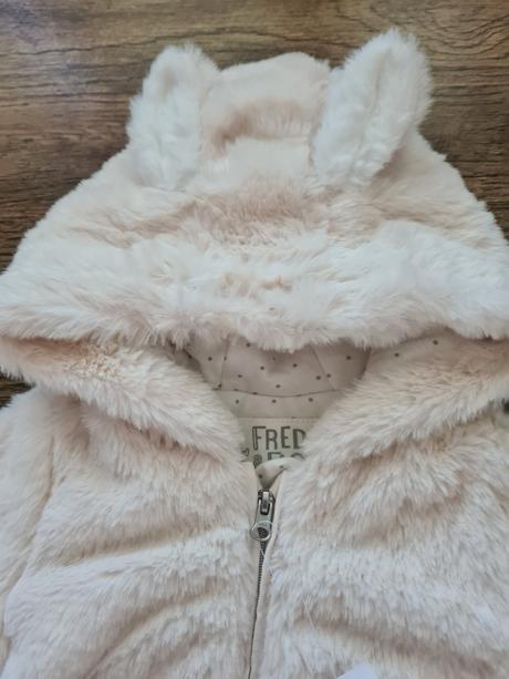 Uzasny novy kozustek, f&f,80