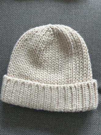 Čiapka guido maria kretschmer, 