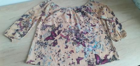 Blúzka s motylikmi, 