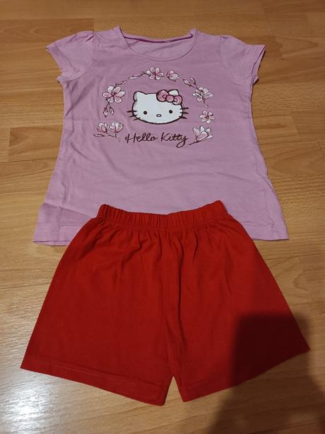 Dievčenské pyžamo, 