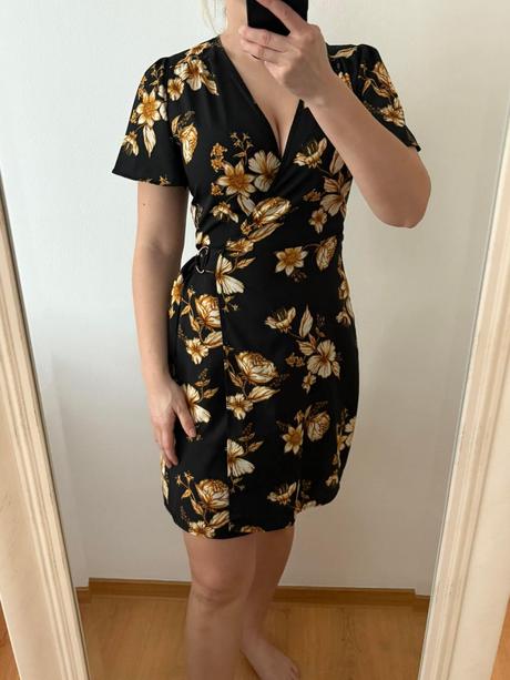 Kvetované, zavinovacie šaty, terranova,xs