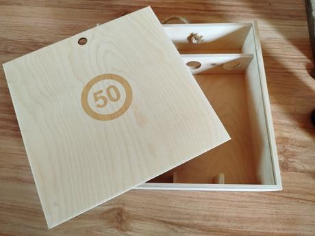 Drevený box na víno k 50 tke, 