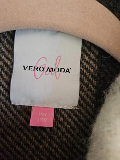 Kabát, vero moda,140
