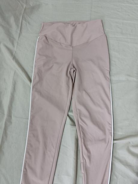 Gym hard legíny, sinsay,m